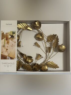 Threshold Gold Toned Rose Garland